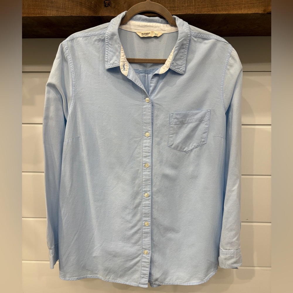 Old Navy Button Up Top